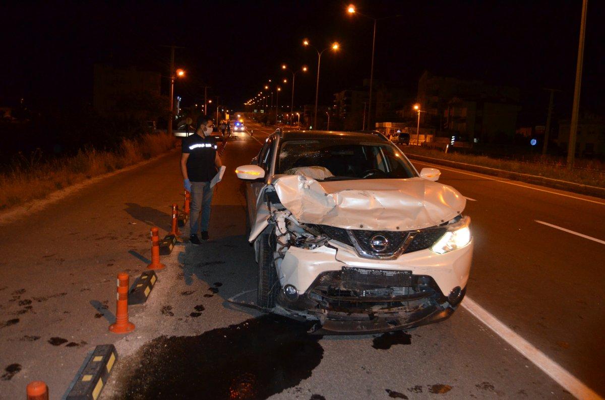 Aksaray'da araçtan fırlayan sürücü, 7 metre yükseklikten alt geçide düştü