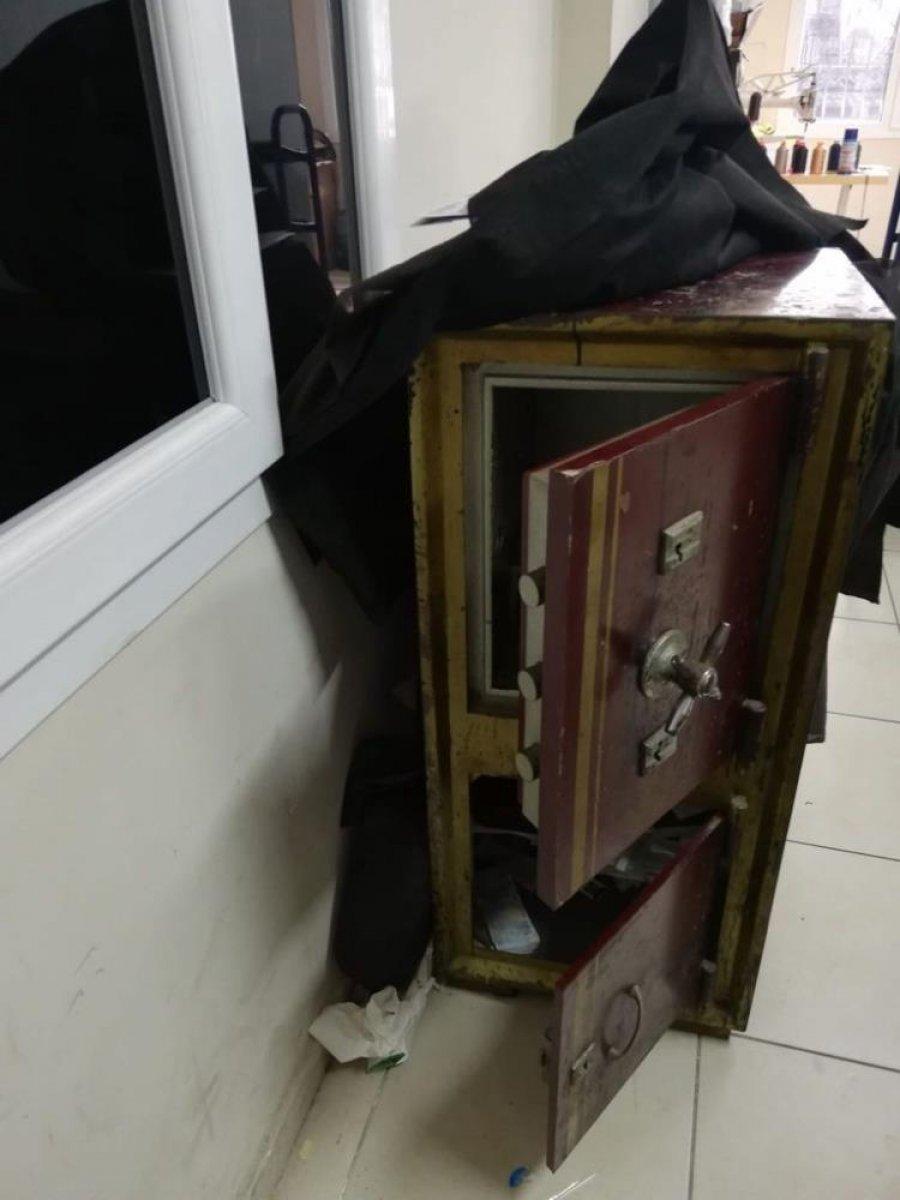 Adana'da çalıştığı iş yerini arkadaşlarına soydurdu