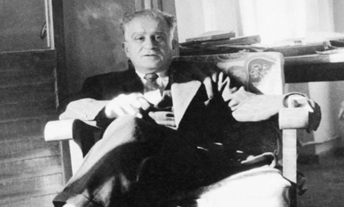 Ahmet Hamdi Tanpınar kimdir?