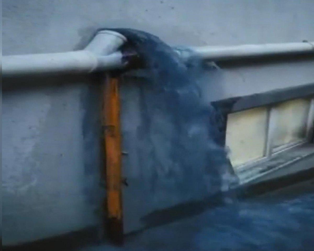 Esenyurt’ta dükkanları atık sular bastı, üretim durdu