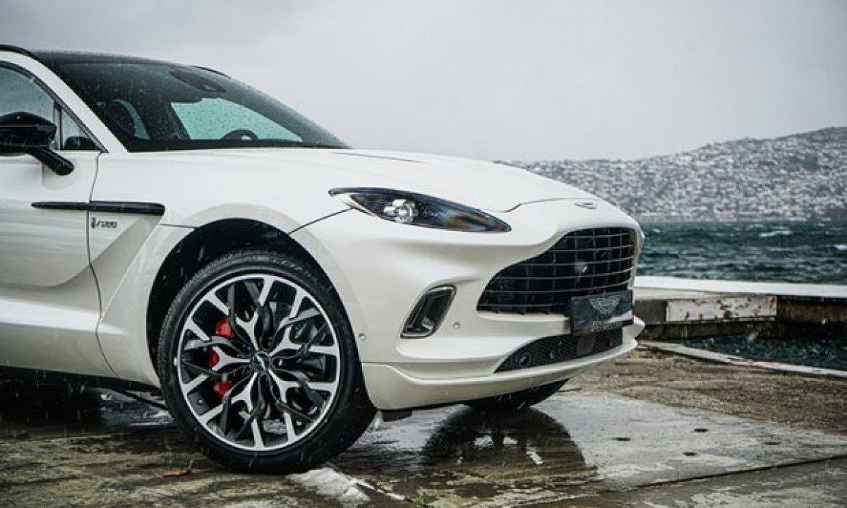 Aston Martin’in ilk SUV’u DBX, yeni renkleriyle de büyüleyecek