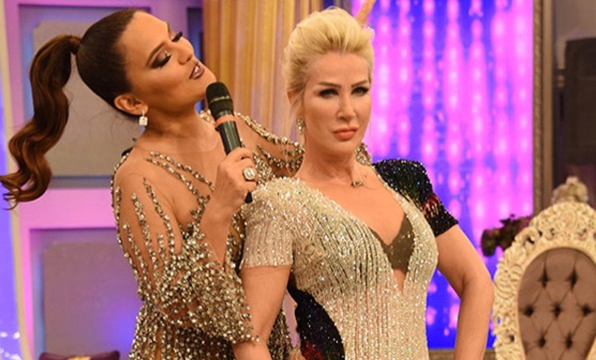 Demet Akalın'dan Seda Sayan'a: Beni seninle yanak yanağa göremezler