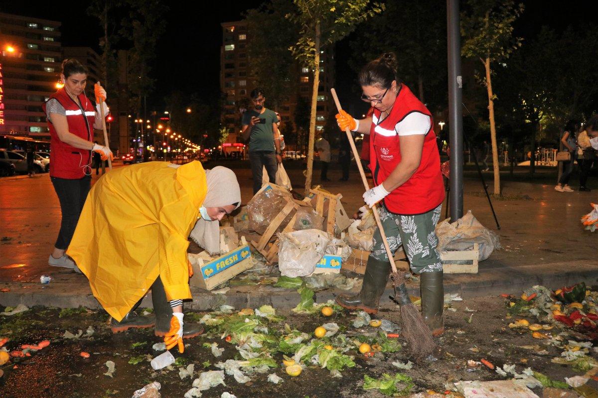 Toplanan atıklar gübreye dönüşüyor