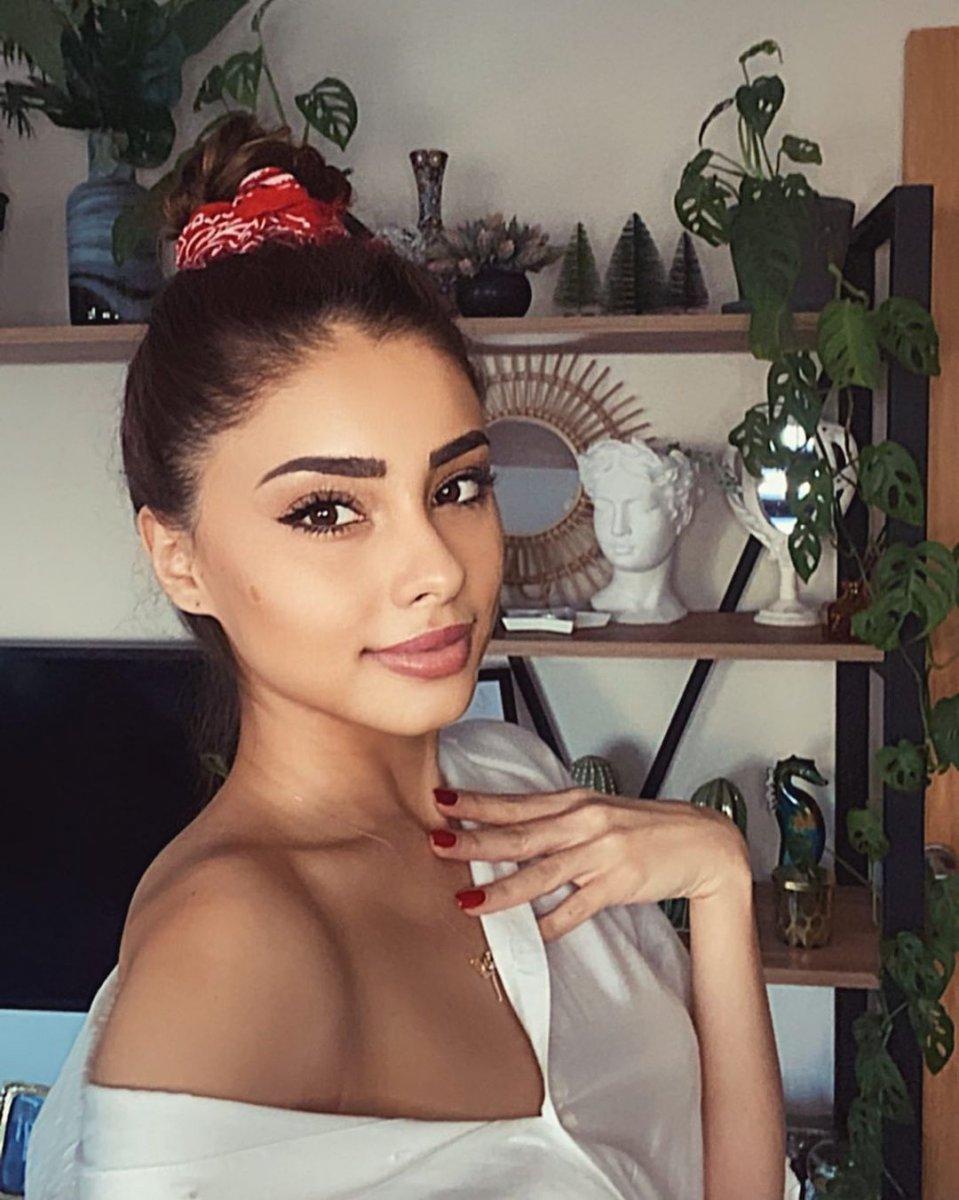 Özcan Deniz'in yeni sevgilisi