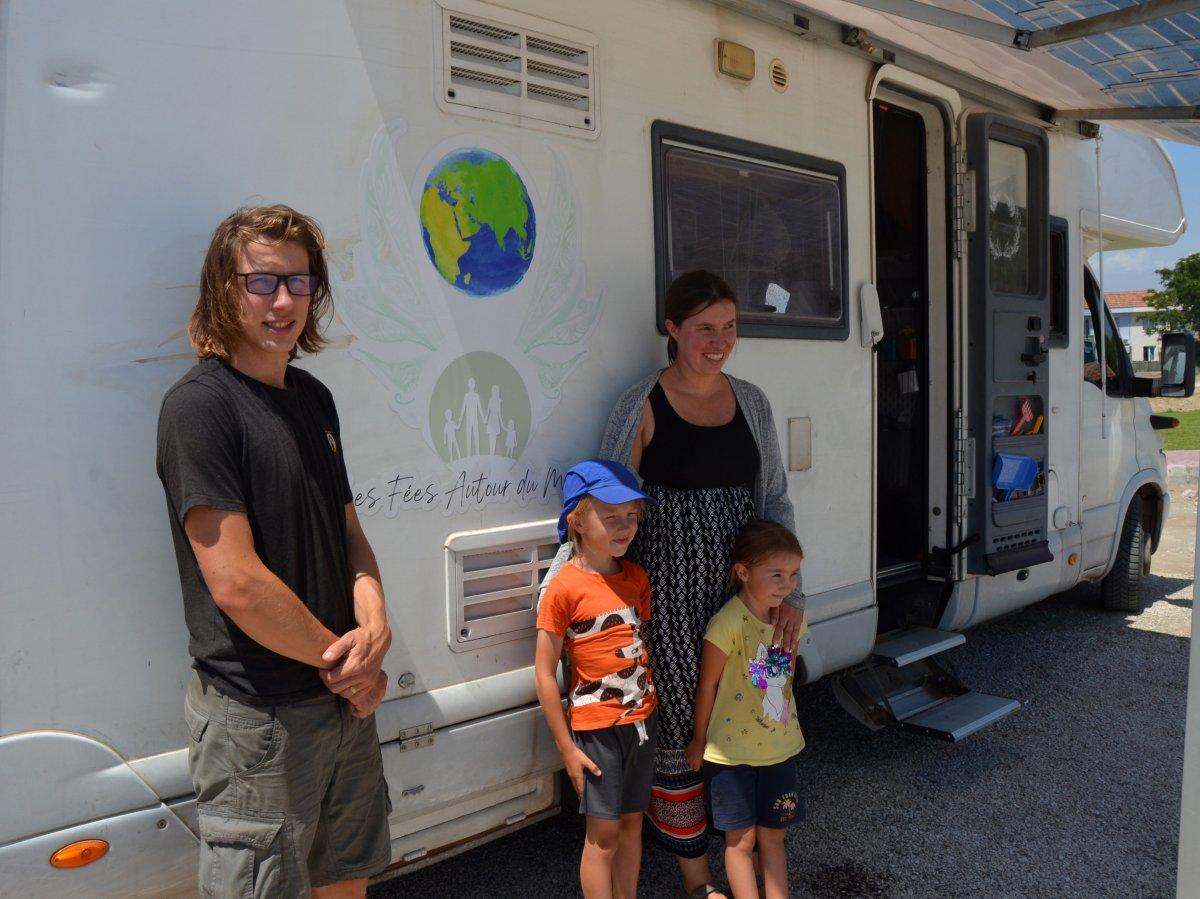 Antalya’da tatil yapan Fransız aile: Türkiye bir cennet