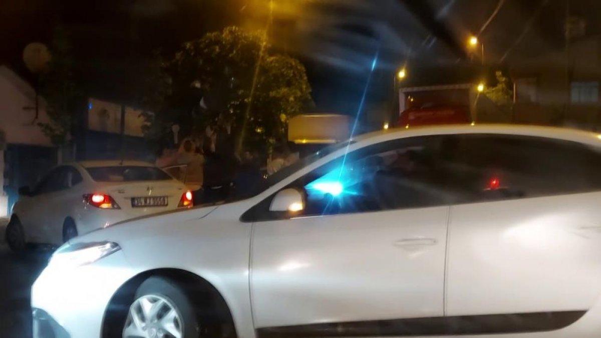 Ümraniye'de kısıtlamaya rağmen asker eğlencesi düzenlendi