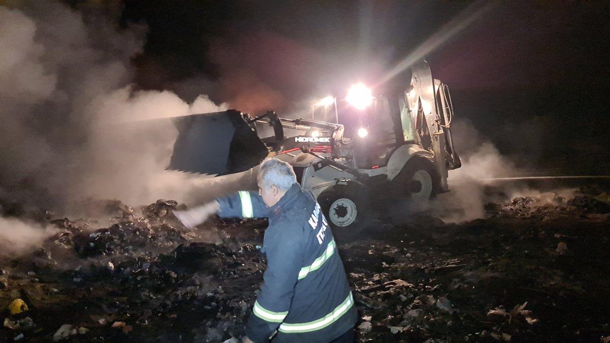 Karabük Belediyesinin çöplüğünde yangın çıktı