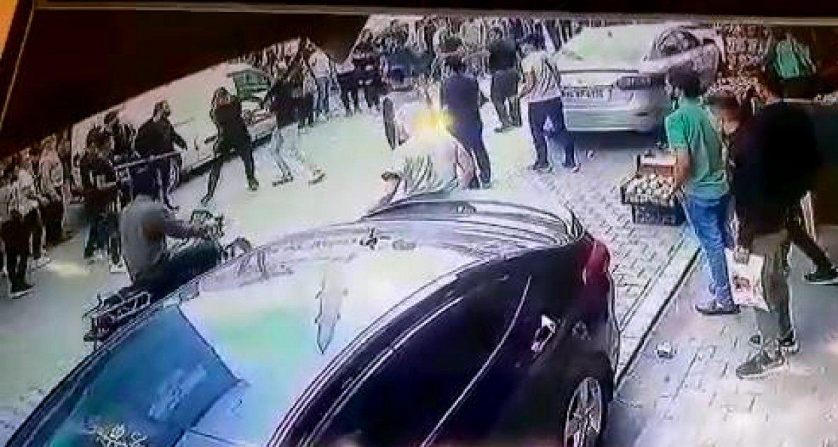 Esenyurt’ta Suriyeli iki aile arasında kavga