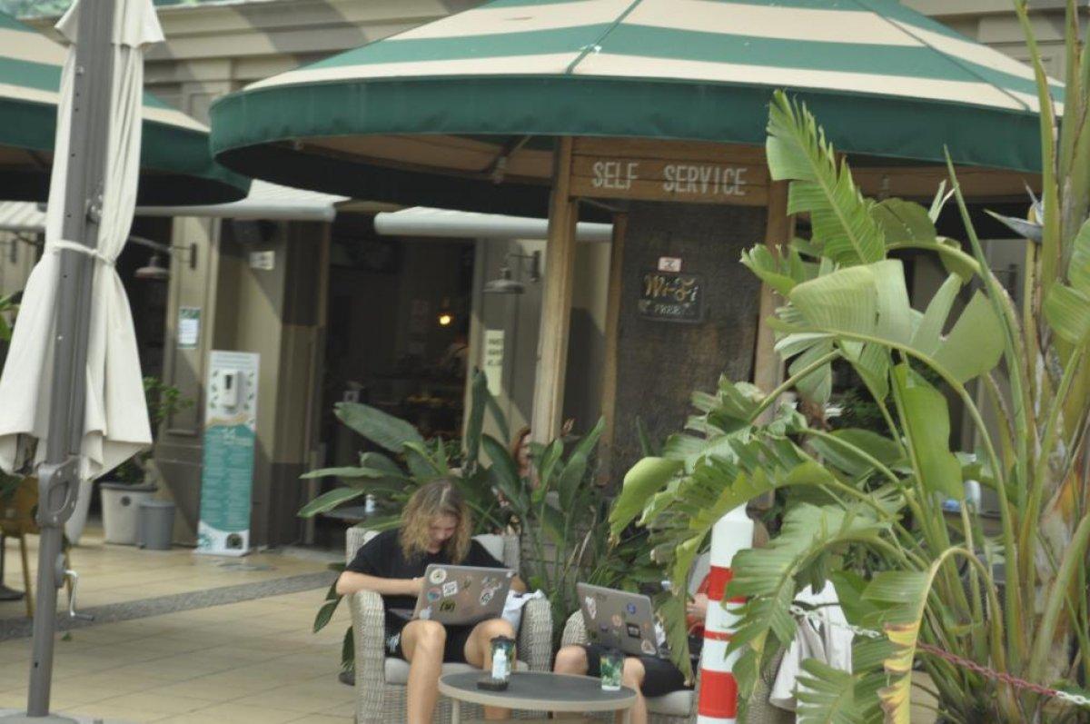 Marmaris'te işletmeler müşterilerine kavuştu