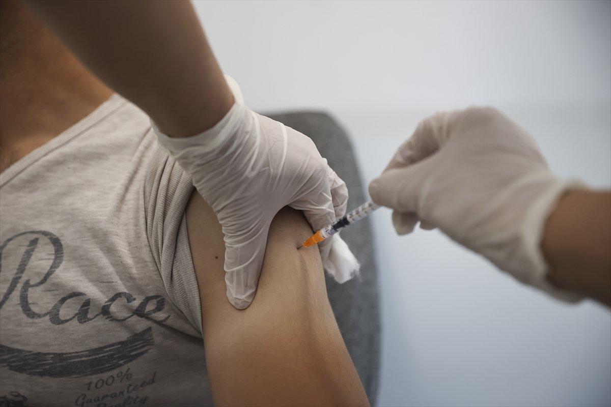 50 yaş ve üzeri vatandaşlar için aşılama başladı