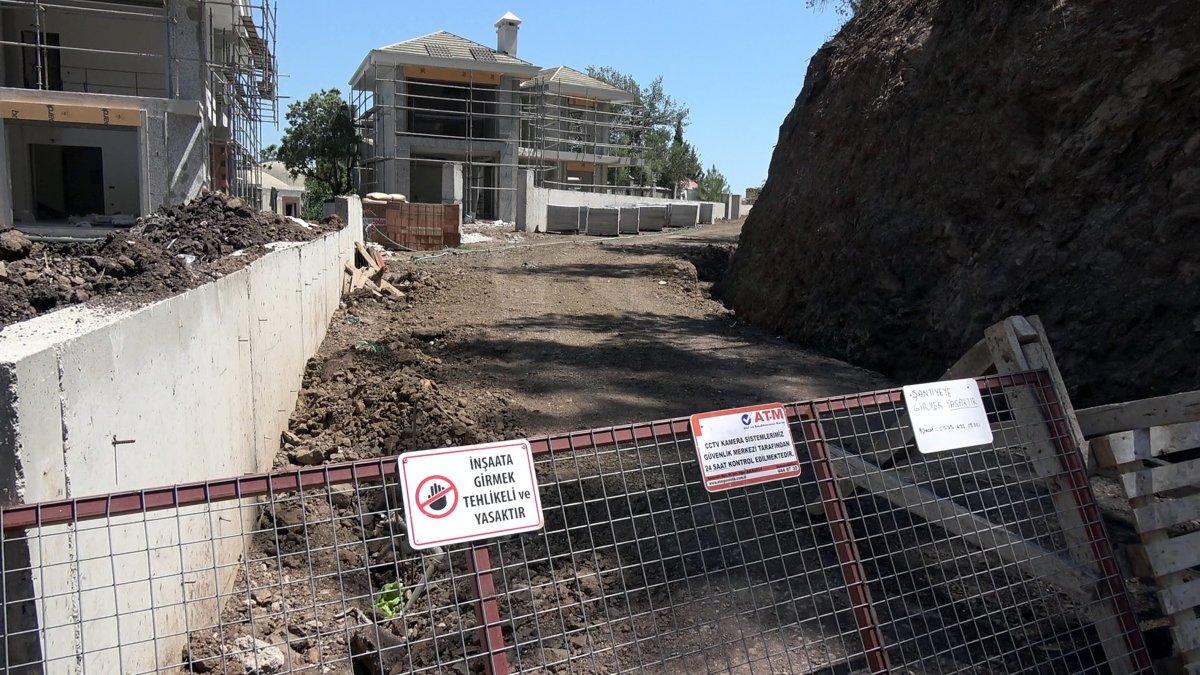 Marmaris’te yapılan villanın çatısından düşerek öldü