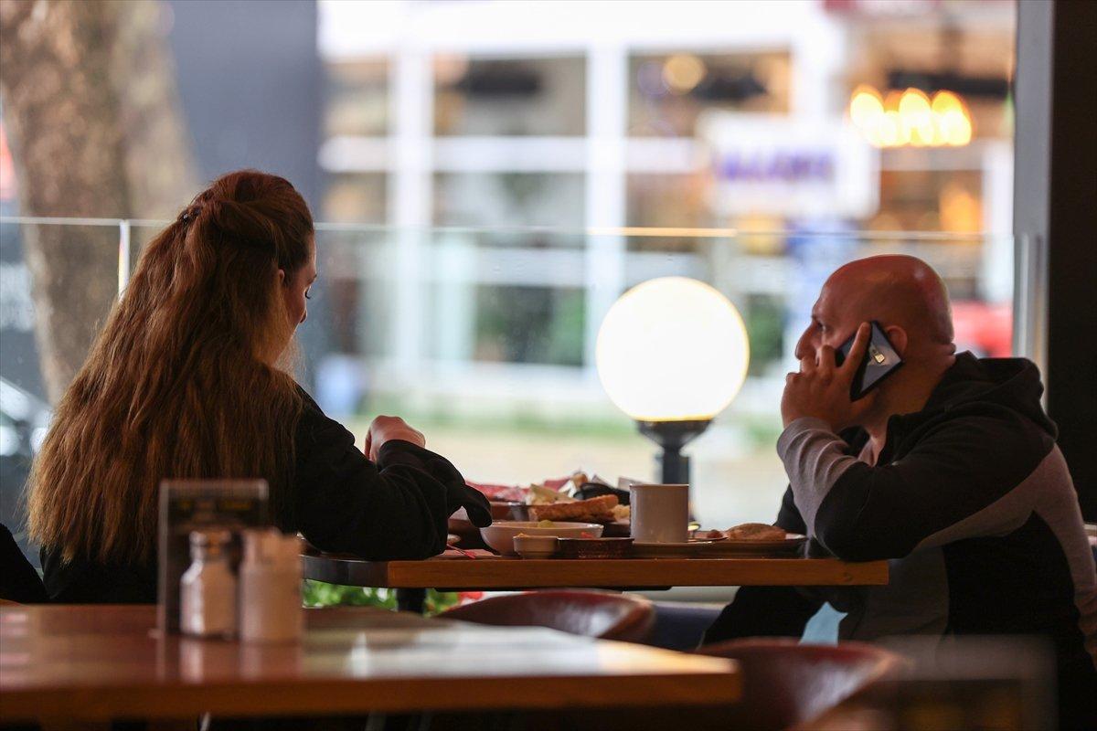 Fahrettin Koca: Tam normalleşmede hedef eylül ayı