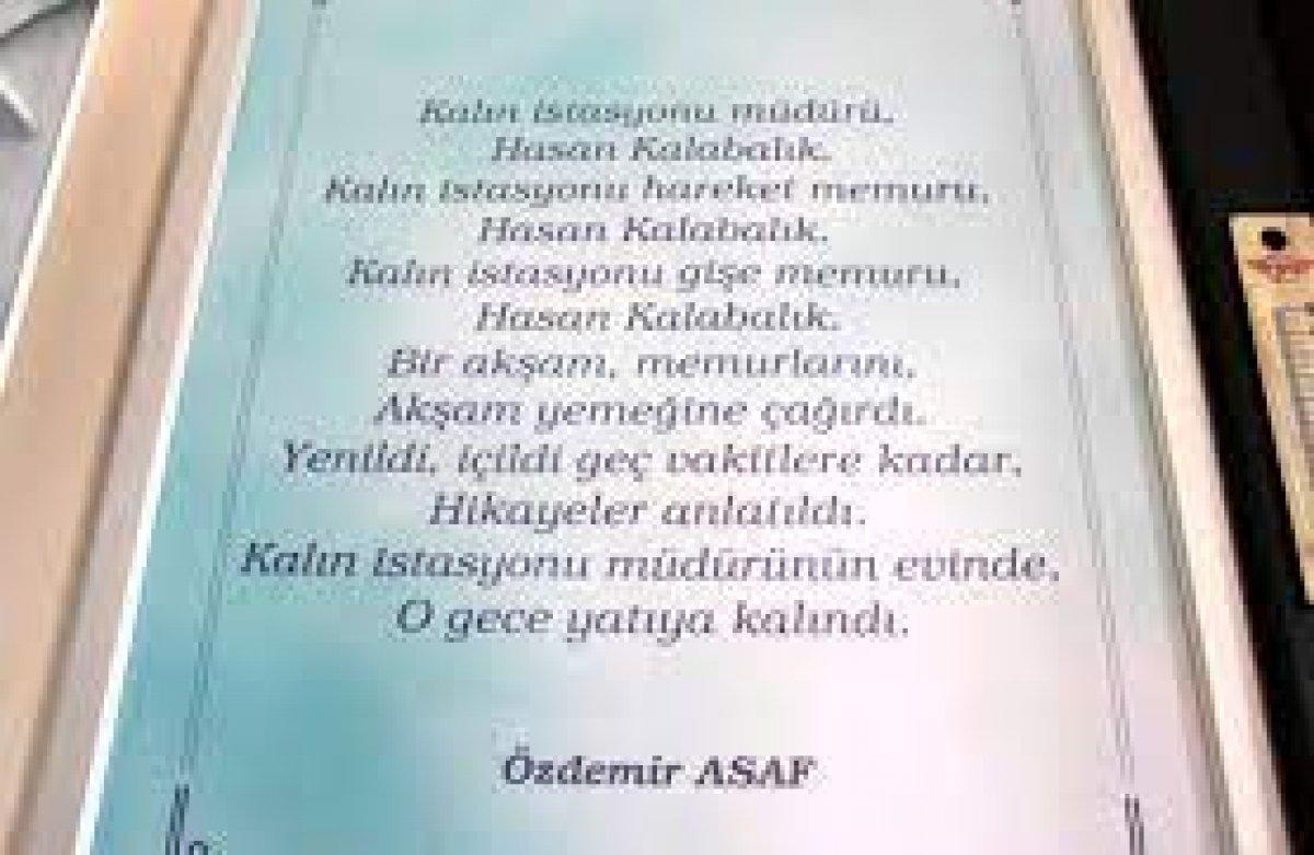 Özdemir Asaf'ın şiirleri tren istasyonun duvarlarını süslüyor