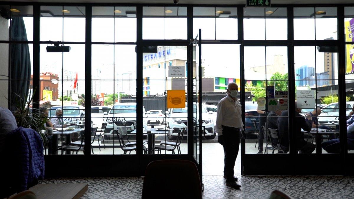 Kademeli normalleşmede kafeler ve restoranlar kapılarını açtı