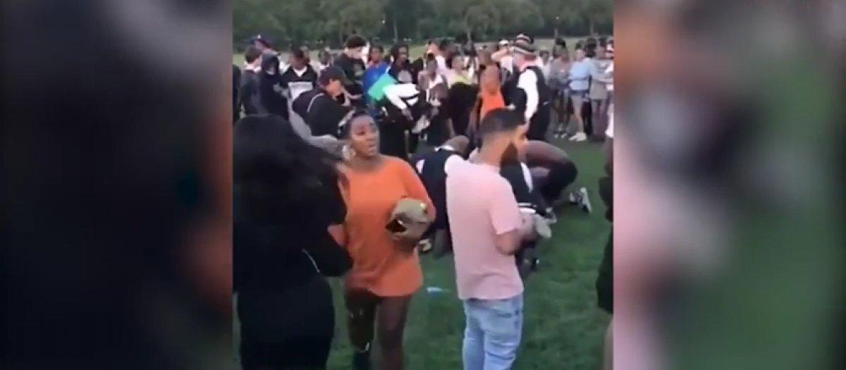 İngiltere'de bıçaklı kavga: 1 yaralı