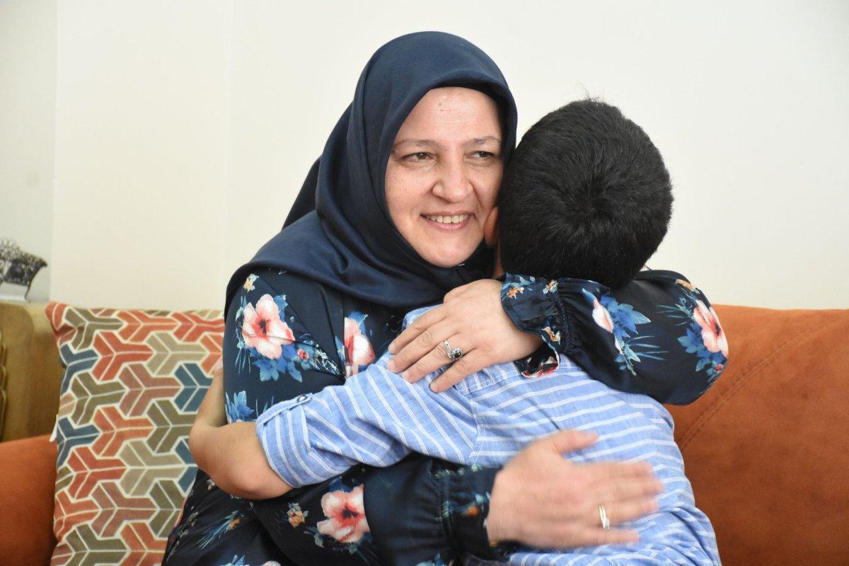 Sivas'ta, 33 yıllık evlat hasreti Afgan kardeşler sayesinde bitti