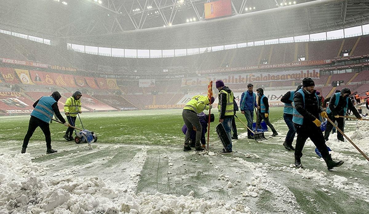 Türk Telekom Stadı’nın zemini lige yetişecek