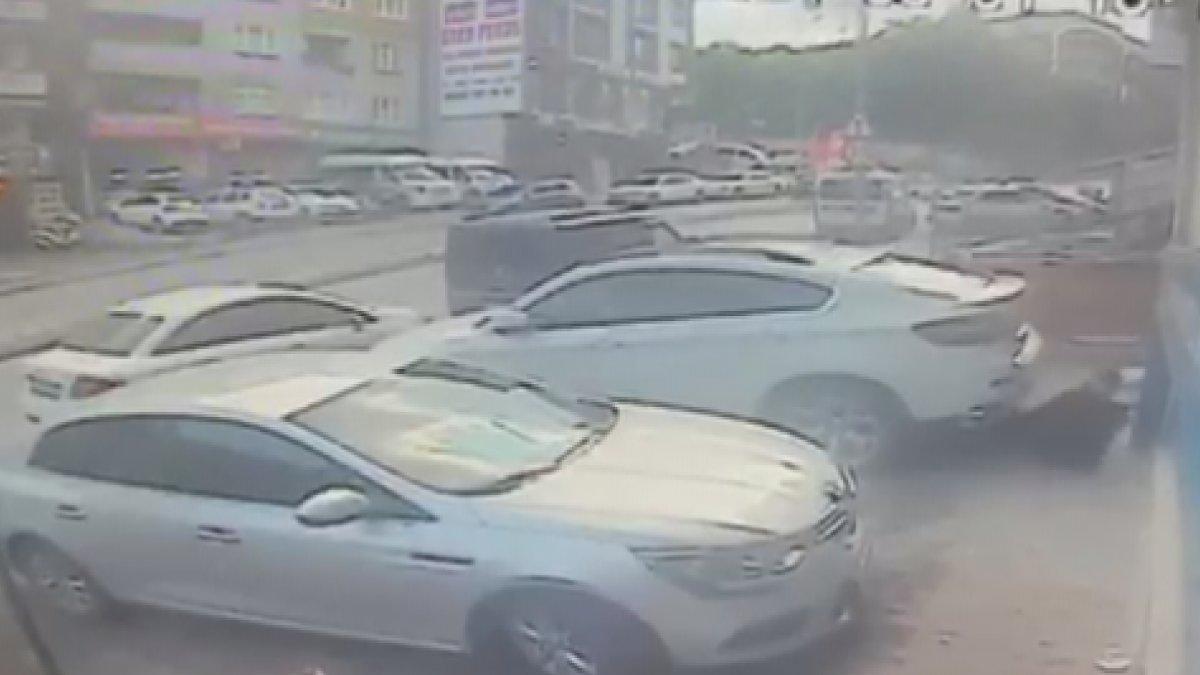 Eyüpsultan'da bir kafeye silahlı saldırı: 1 ölü 2 yaralı