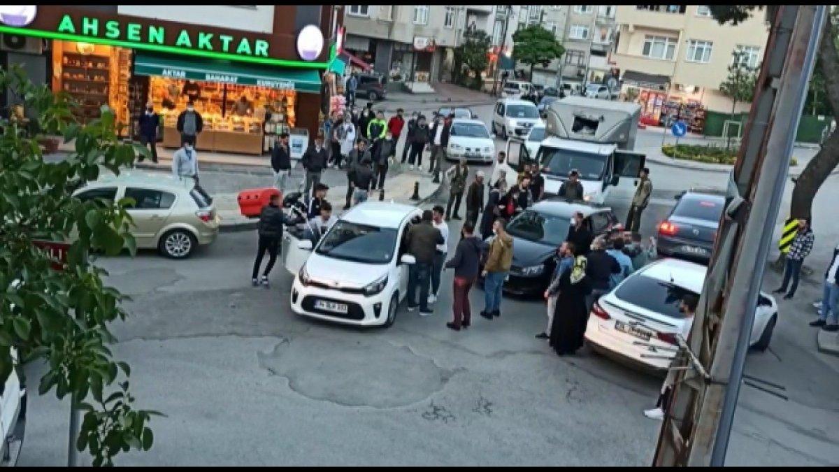 Pendik’te yol verme kavgası