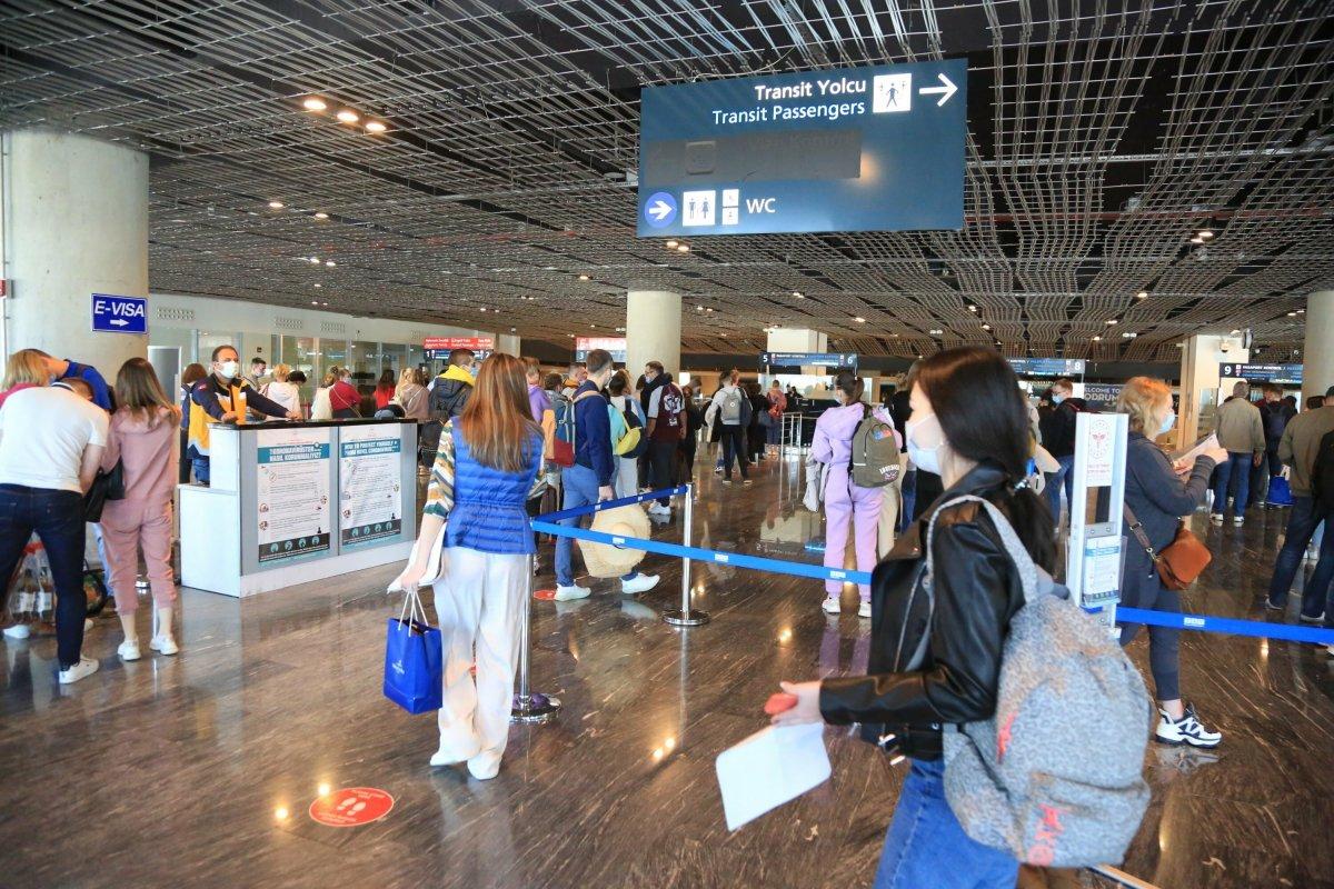 Rus turistlerden 'Türkiye'ye gelmek istiyoruz' kampanyası