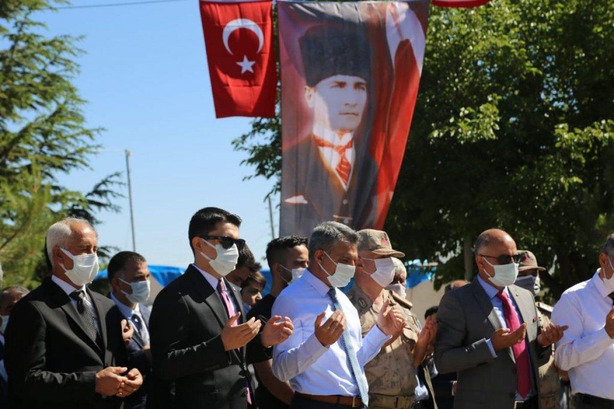 Tunceli’de sivil şehitler için anma töreni