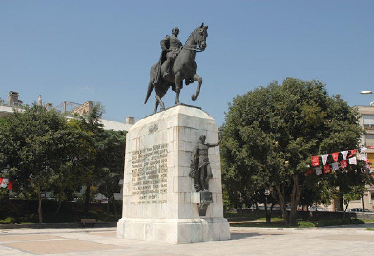 Vakanüvis yazdı: Bir garip heykel hikayesi