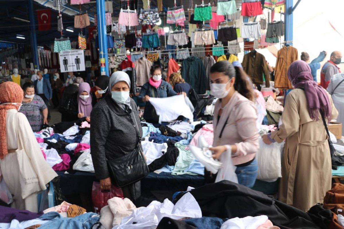 Edirne'de, Bulgar turistlerin akın ettiği Ulus Pazarı yeniden açıldı