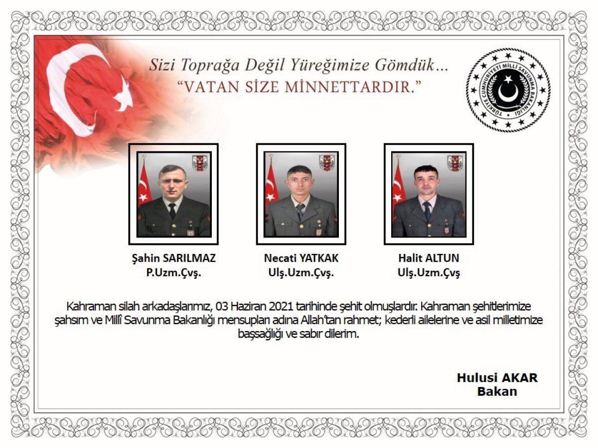 Hulusi Akar'dan şehitler için başsağlığı mesajı