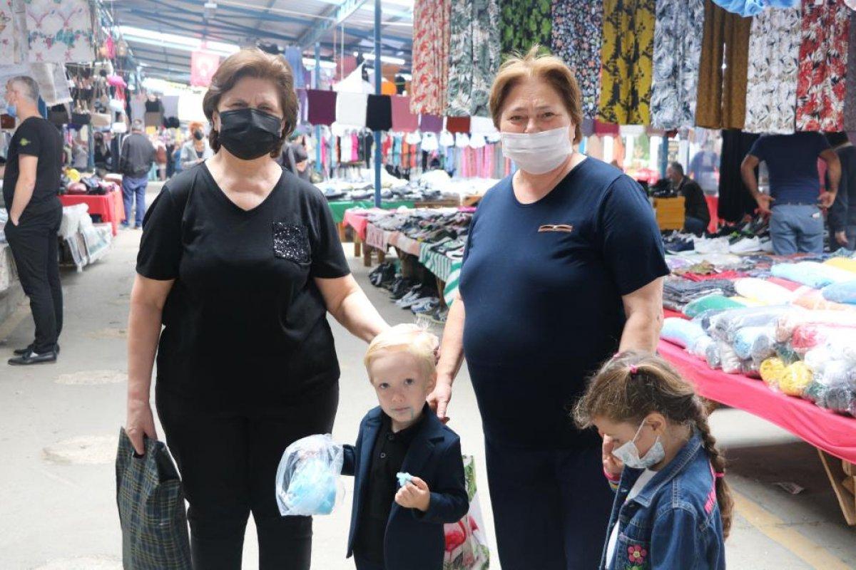 Edirne'de, Bulgar turistlerin akın ettiği Ulus Pazarı yeniden açıldı