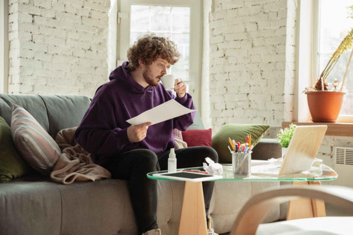 Evde çalışmak depresyona sokuyor