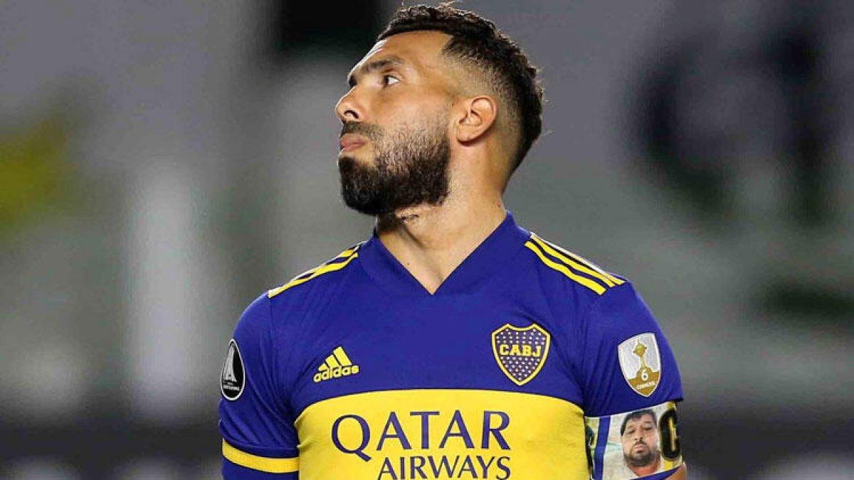 Carlos Tevez, Boca Juniors'tan ayrılıyor