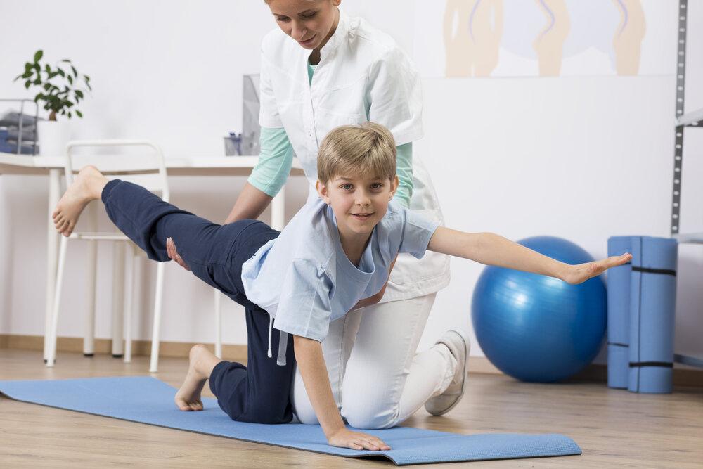 Uzmanından ergen çocuklu ailelere ‘skolyoz’ uyarısı