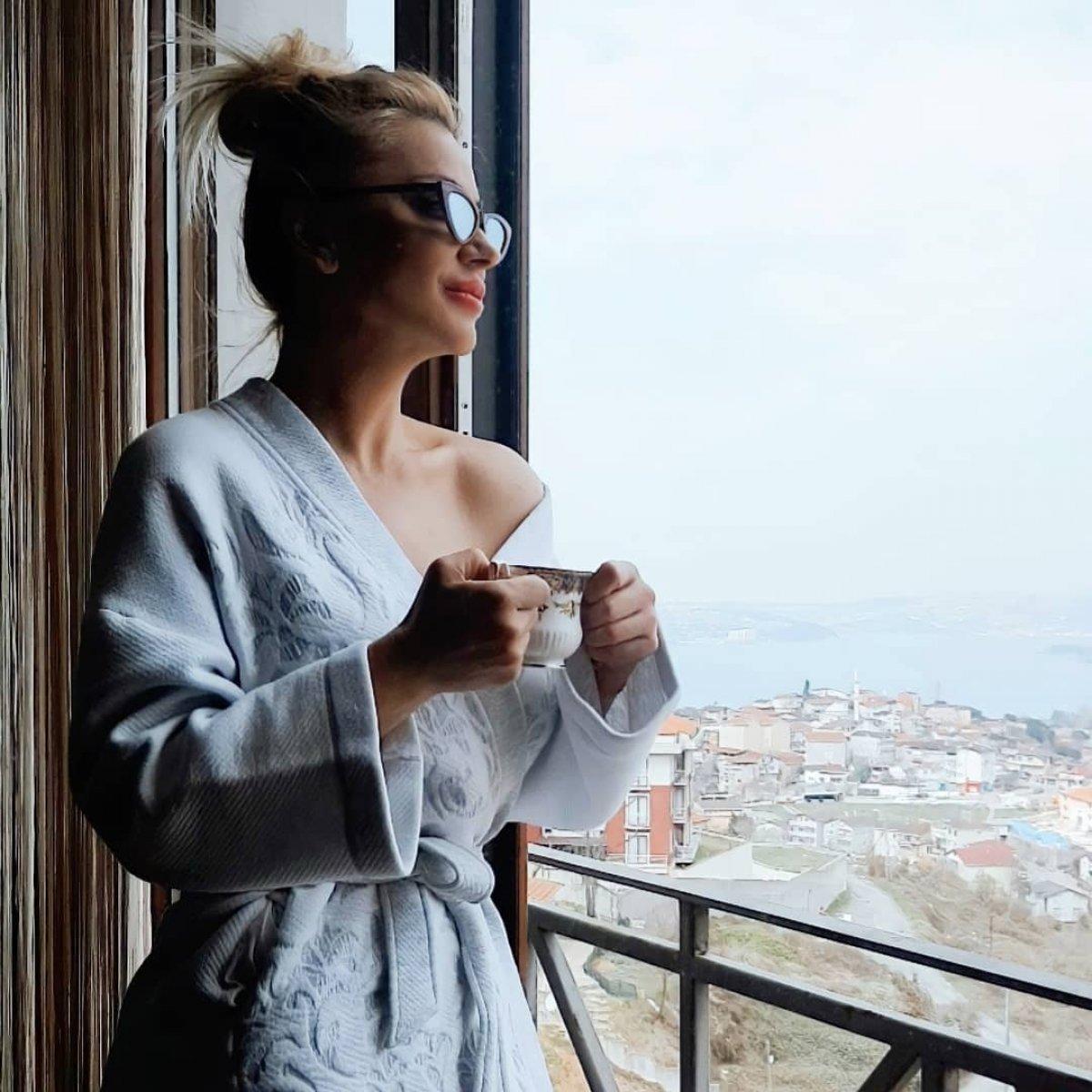 Songül Karlı, takipçilerini makyajsız olduğuna inandıramadı