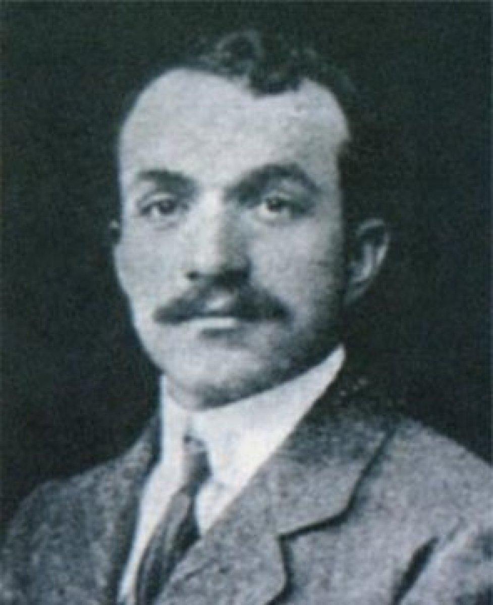 Şair Ahmet Haşim'in ölümünün üzerinden 88 yıl geçti