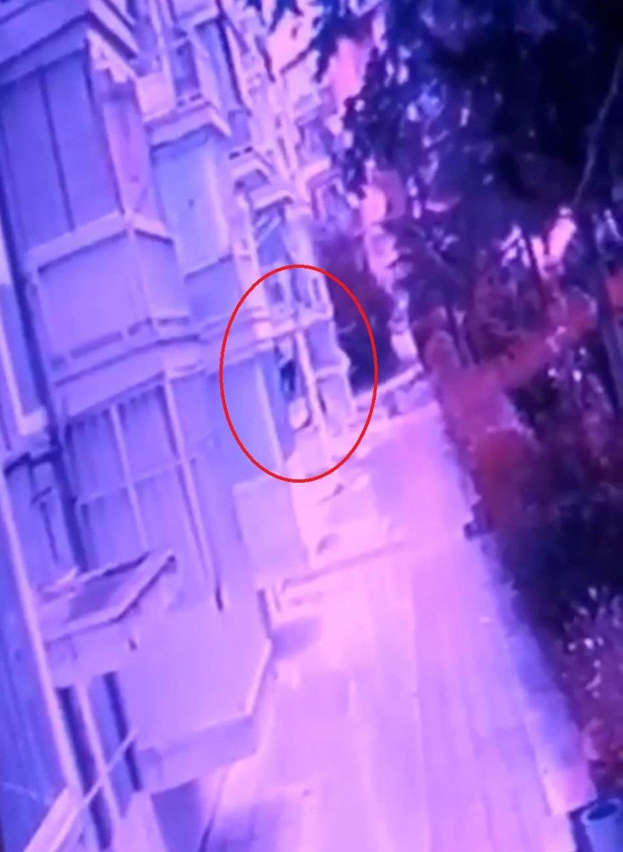 Ankara'da kırık kolla hırsızlık yapan şüpheli yakalandı