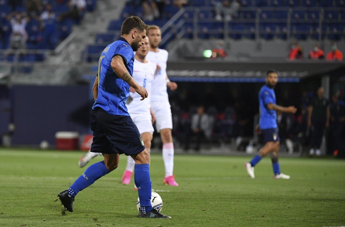 EURO 2020'deki ilk rakibimiz İtalya, Çekya'yı farklı yendi