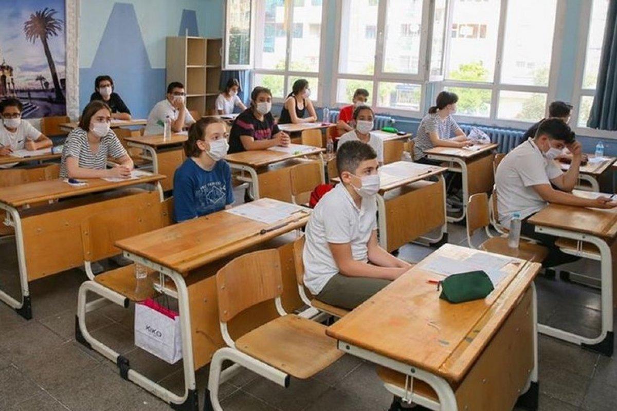 1 milyon 200 bin öğrenci, koronavirüs önlemleri altında LGS'ye giriyor
