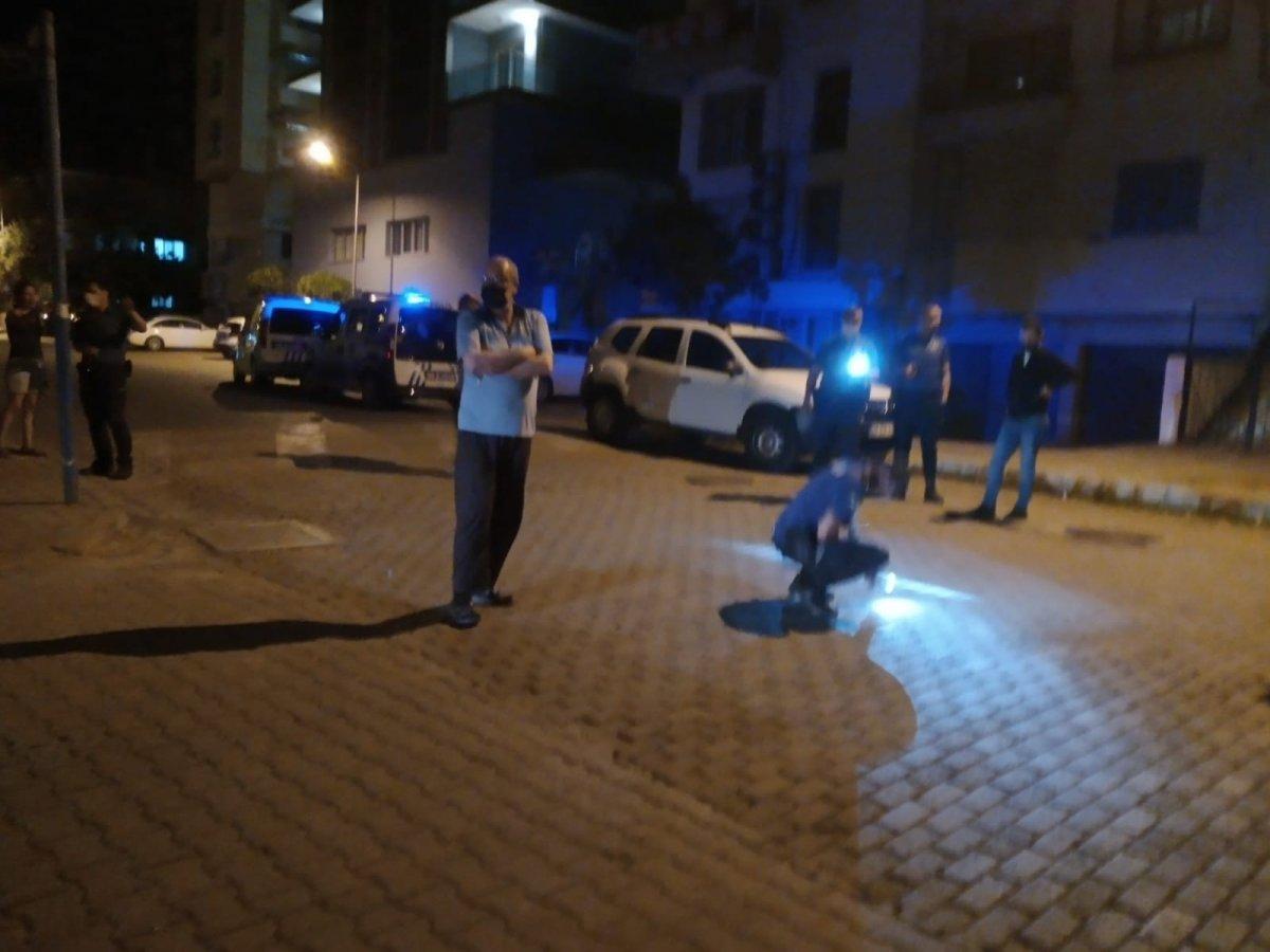 Aydın’da gece vakti havaya 10 el ateş edip kaçtı