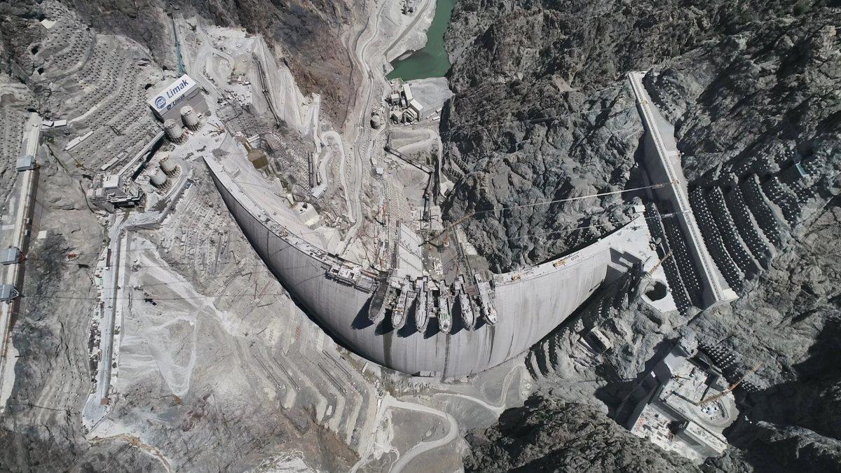 Yusufeli Barajı’nda aralık ayında su tutulmaya başlanacak