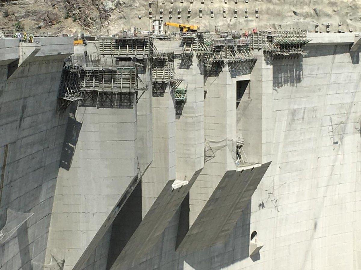 Yusufeli Barajı’nda aralık ayında su tutulmaya başlanacak