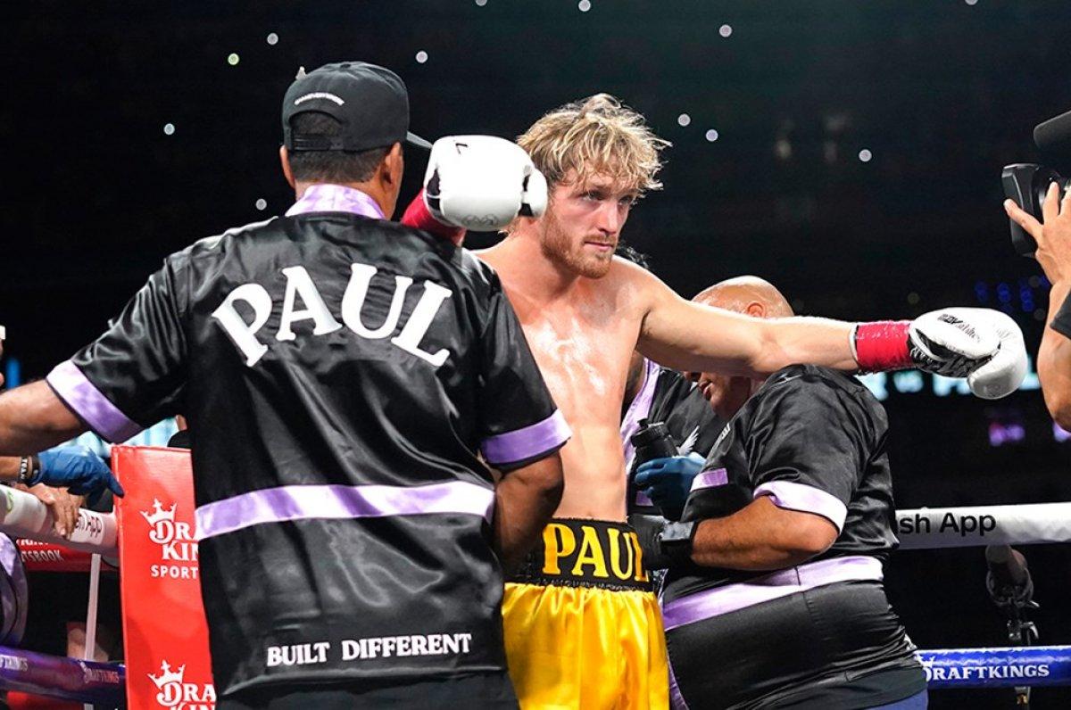 Floyd Mayweather, YouTuber Logan Paul'a diş geçiremedi