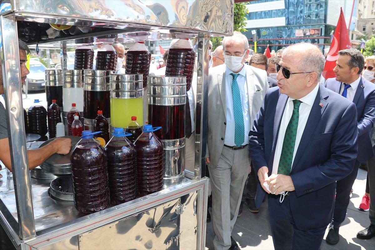 Ümit Özdağ, Ayyıldız Hareketi heyetiyle Adana'yı ziyaret etti