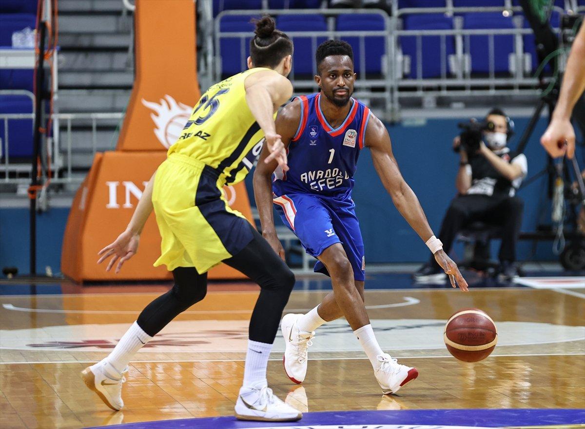 Anadolu Efes şampiyon oldu