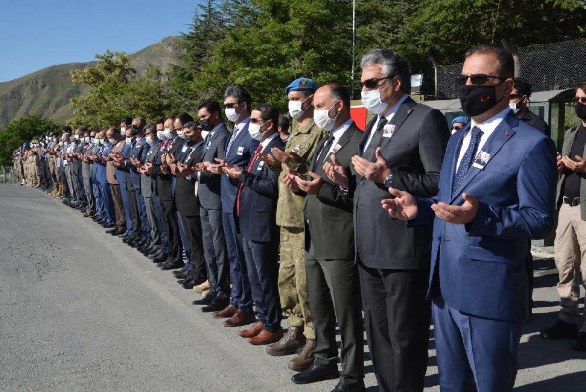 Irak'ın kuzeyinde şehit düşen Samet Şeker, memleketine uğurlandı