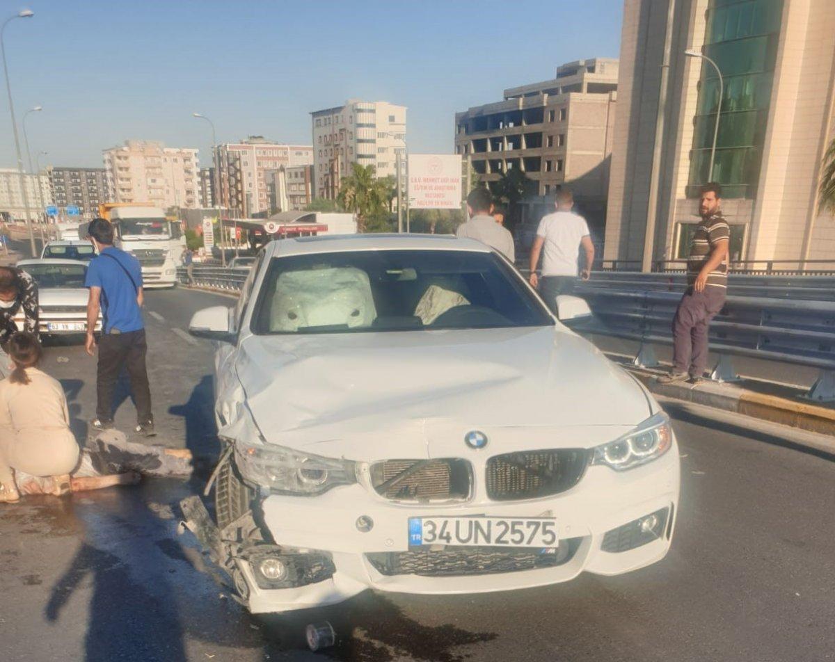 Şanlıurfa’da tamponu düşen otomobile çarptı: 2 ölü, 2 yaralı