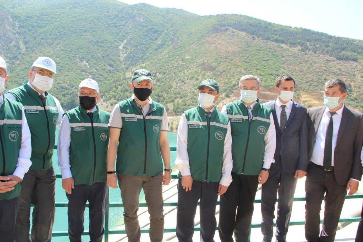 Bekir Pakdemirli, Çay Barajı’ndan ilk suyu verdi
