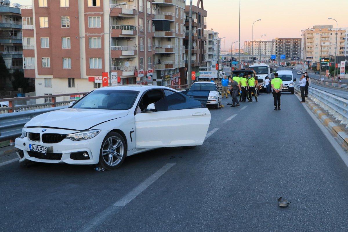 Şanlıurfa’da tamponu düşen otomobile çarptı: 2 ölü, 2 yaralı