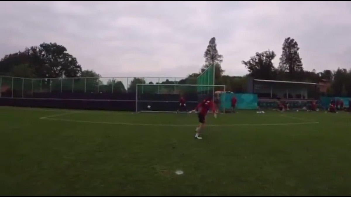 Çağlar Söyüncü'den klas gol