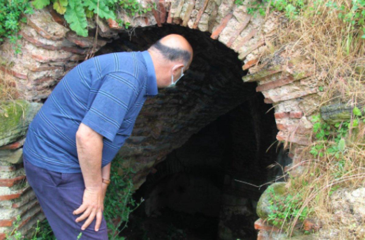 410 yıllık Armaş Manastırı viraneye döndü