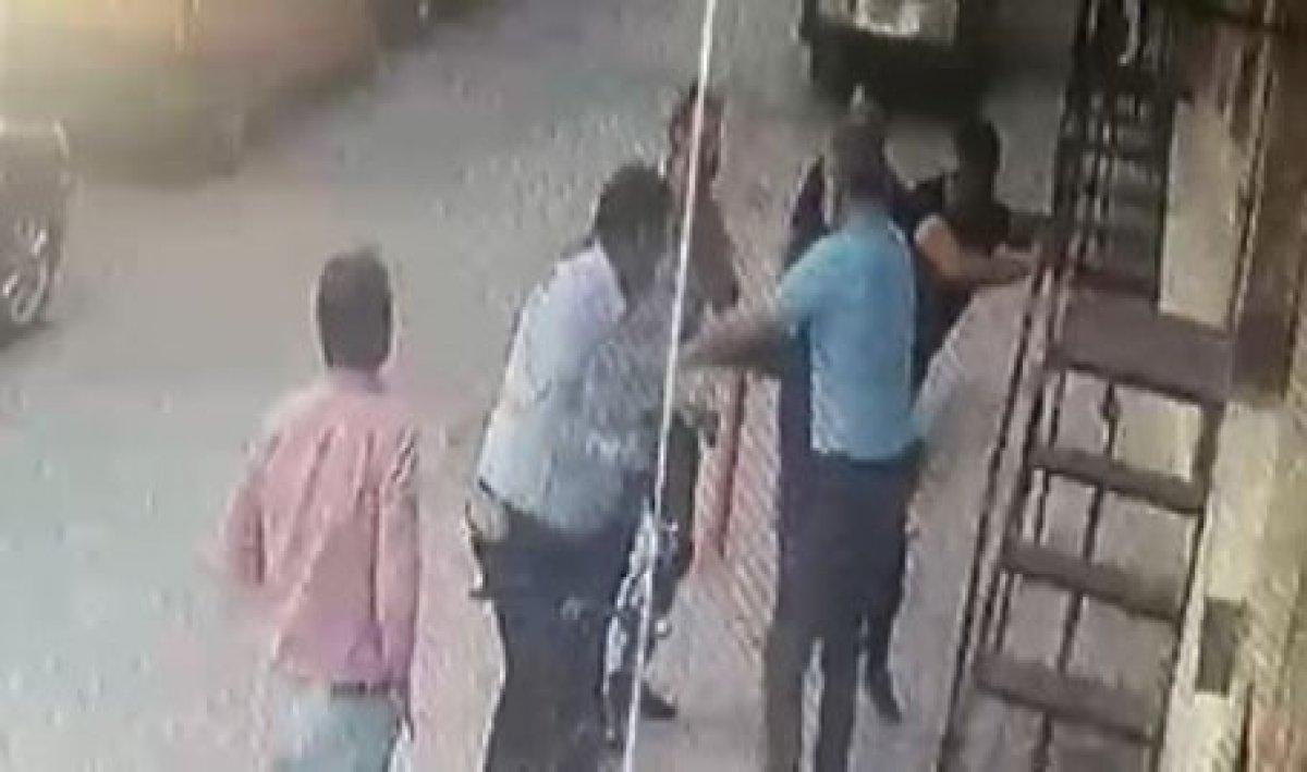 İzmir’de CHP’liler birbirine girdi